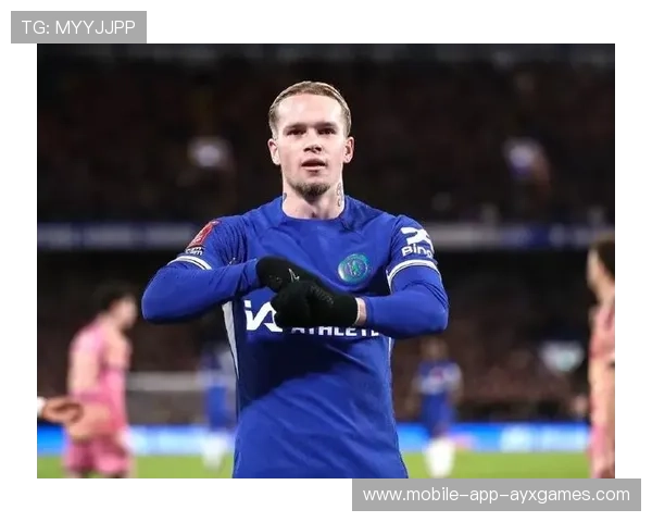 切尔西反抢后快速推进,穆德里克推射偏了