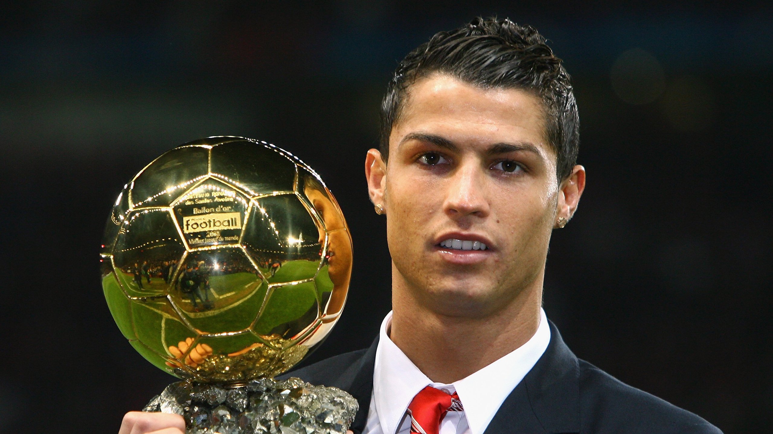 欧冠赛季扑救王数据公布：意大利门神单季73次成功扑救